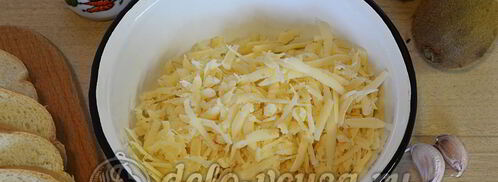 бутерброды с киви и сыром. Шаг 2