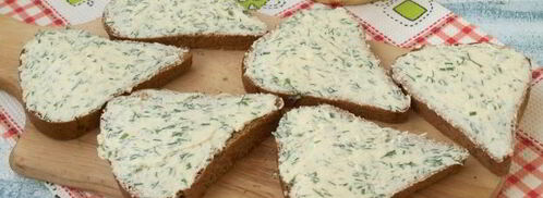 бутерброды со шпротами и сливочным маслом. Шаг 6