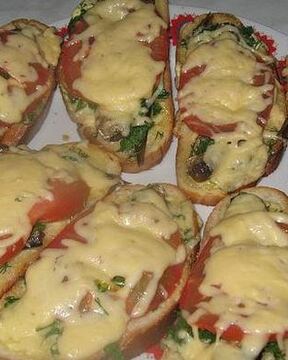 Бутерброды со шпротами