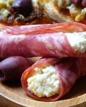 Маленькие испанские бутерброды