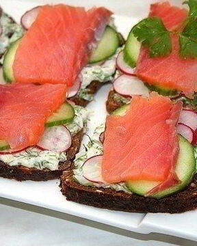 Необычные бутербродики с рыбкой