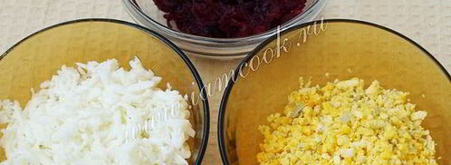 праздничные бутерброды с сельдью. Шаг 3