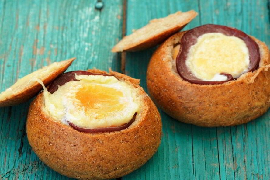 Рецепт запеченных бутербродов с яйцом и ветчиной