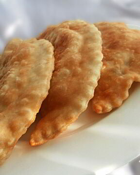 Чебурек сочный