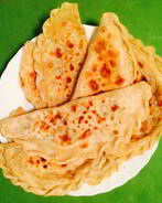 Чебуреки с грибами и сыром