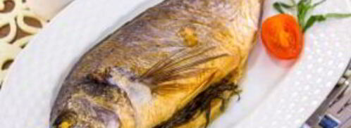 дорадо, маринованная в соевом соусе, запеченная с травами. Шаг 8