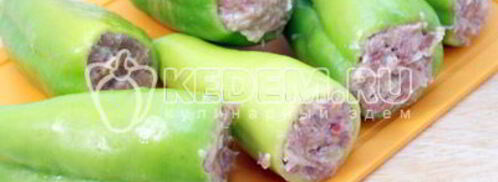 фаршированные перцы с томатами. Шаг 6