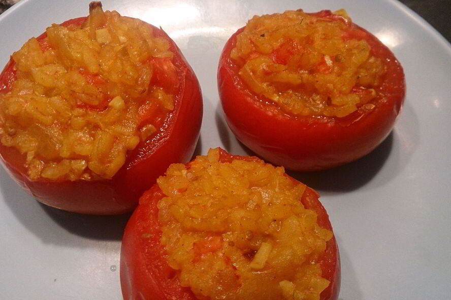 Рецепт фаршированных помидоров и перцы по-гречески