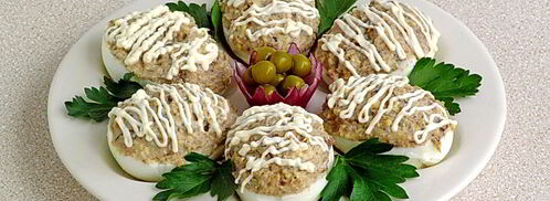 яйца, фаршированные шпротами. Шаг 7