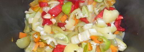 овощная икра с зелеными помидорами в мультиварке. Шаг 5