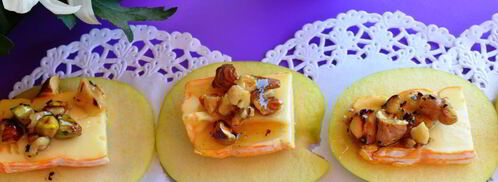 канапе француженка из яблок, сыра и орехов. Шаг 3