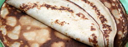 канапе из блинов на шпажках. Шаг 2