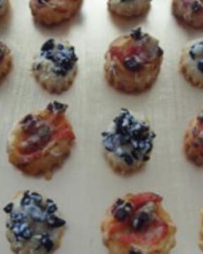 Канапе из слоеного теста