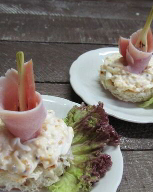 Канапе с бужениной