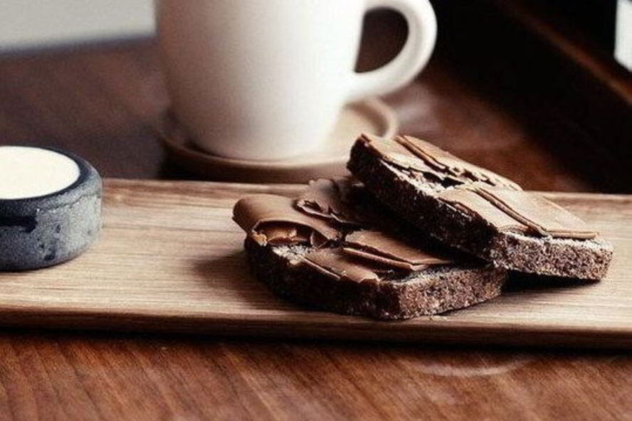 Рецепт норвежского коричневого сыра брюност