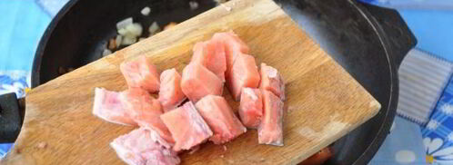 омлет с горбушей в духовке в горшочке. Шаг 4