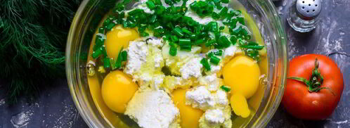 омлет с творогом. Шаг 2