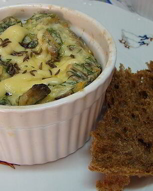 Омлет с зеленью и грибами