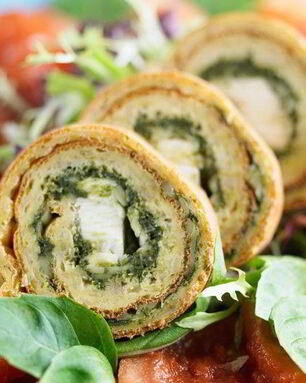 Омлетные трубочки со шпинатом и хлопьями