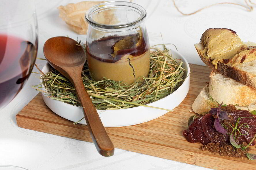 Рецепт куриного паштета с желе из вина