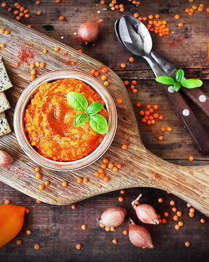 Паштет из чечевицы с печеным перцем