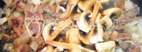 паштет из куриной печени с грибами. Шаг 4