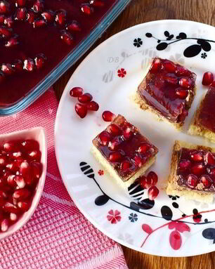 Паштет из куриной печени с коньяком и гранатовым желе