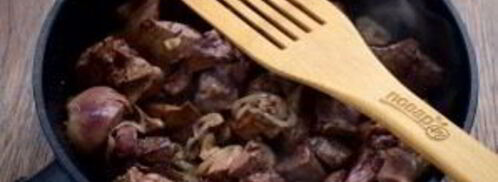 паштет из куриной печени с коньяком и гранатовым желе. Шаг 3