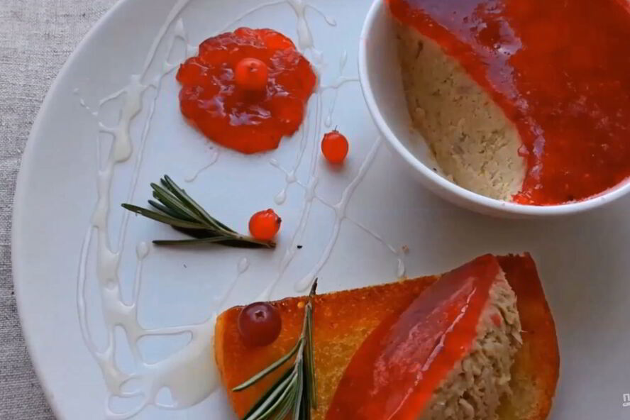 Рецепт паштета из курицы с клюквенным желе