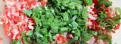 роллы из теста с тунцом. Шаг 5