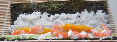 роллы с креветками. Шаг 8