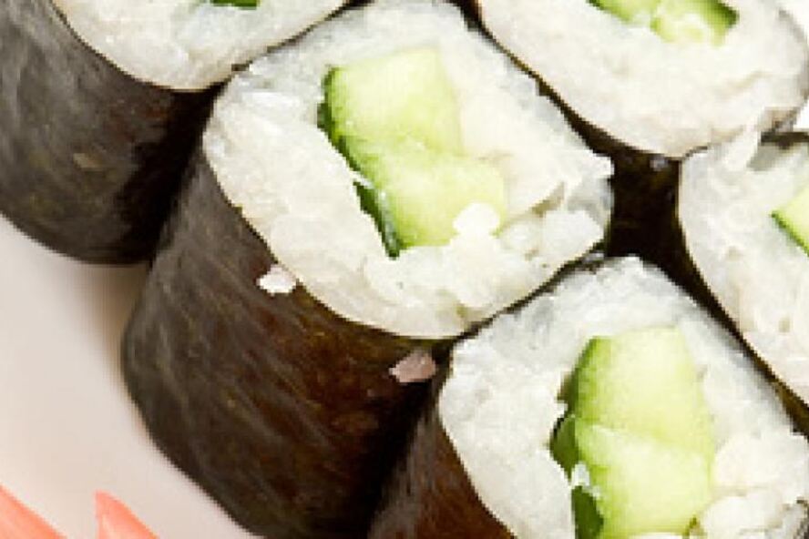 Рецепт роллов с огурцом