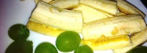 роллы с творогом и фруктами. Шаг 10