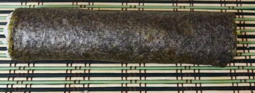 запеченные роллы с крабовыми палочками. Шаг 12