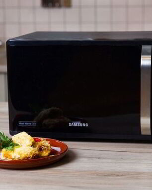 Быстрые куриные рулетики в микроволновке Samsung