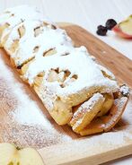 Домашний рулет с фруктами