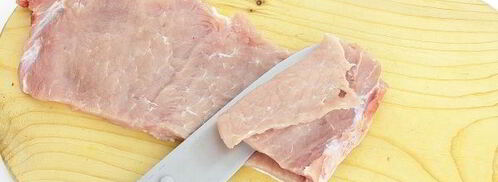 мясной рулет с вяленой клюквой. Шаг 4