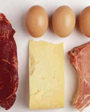 Рулет из фарша с яйцом