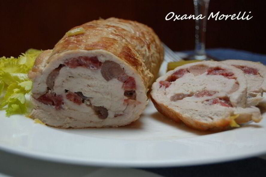 Рецепт рулета из индейки с салями