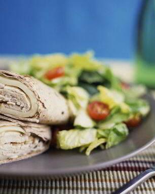 Рулет из лаваша с ветчиной