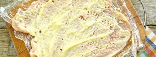 рулет из цесарки с грибами и сыром. Шаг 3