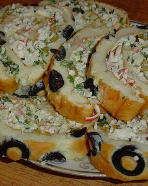 Рулет из заварного теста с начинкой