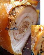 Рулет с мясом и яблоками