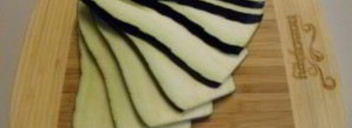 рулетики из баклажанов с корейской морковкой. Шаг 2