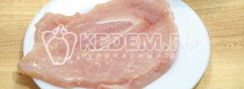 рулетики из куриного филе с начинкой. Шаг 2