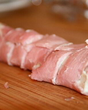 Рулетики из ветчины с начинкой