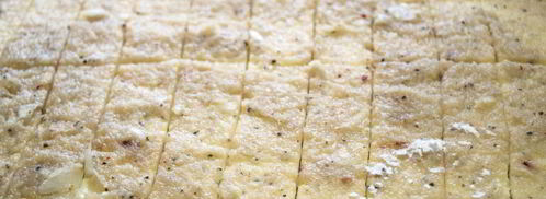 рулетики с фаршем в духовке. Шаг 3