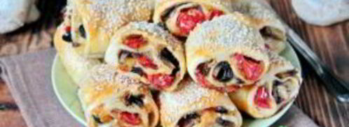 рулетики с томатами и грибами. Шаг 8