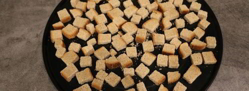 сухарики с чесноком. Шаг 2