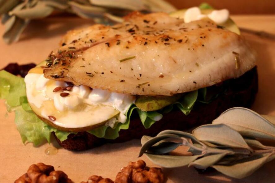 Рецепт сэндвича прованс с рыбой и грушей